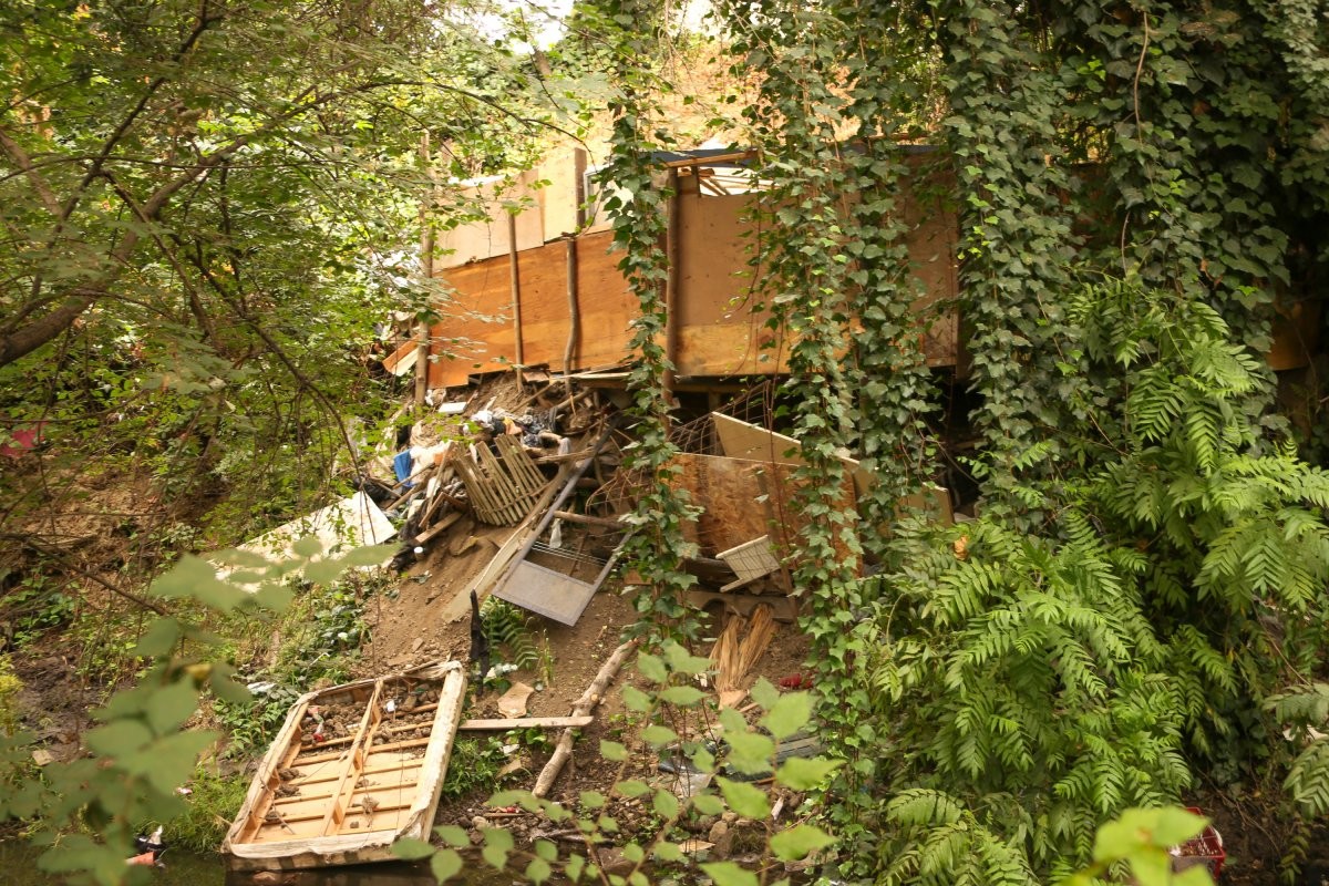 officials-say-only-the-chronically-homeless-settle-in-places-like-this-in-silicon-valley-but-tha
