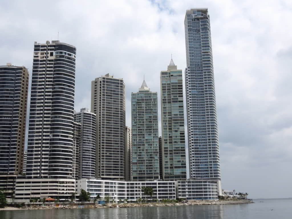 El 'boom' del ladrillo en Panamá continúa... pero con la mayoría de las torres de oficinas y hoteles vacíos