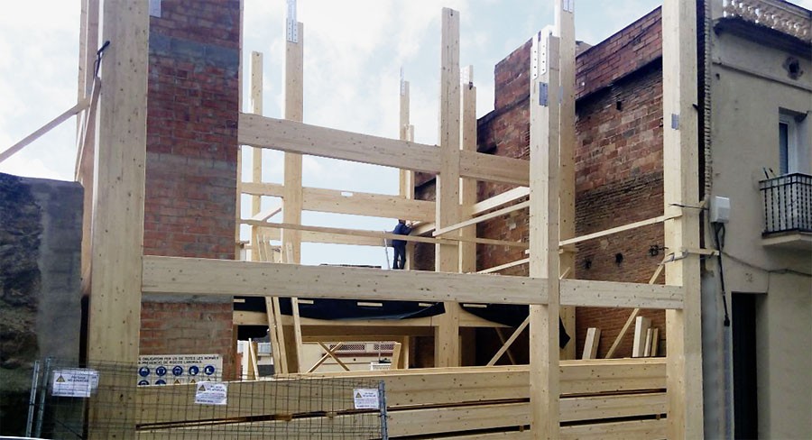 La construcción del edificio con estructura de madera más alto de Barcelona ya está en marcha 