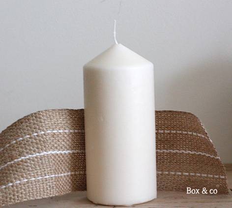 ‘Do it Yourself’ 12: tapizar velas para dar un toque de distinción a tu hogar