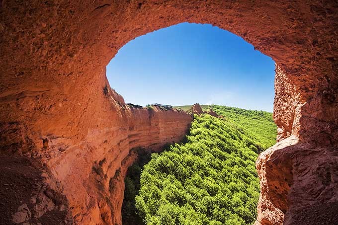 Conoce los 15 rincones más mágicos de España