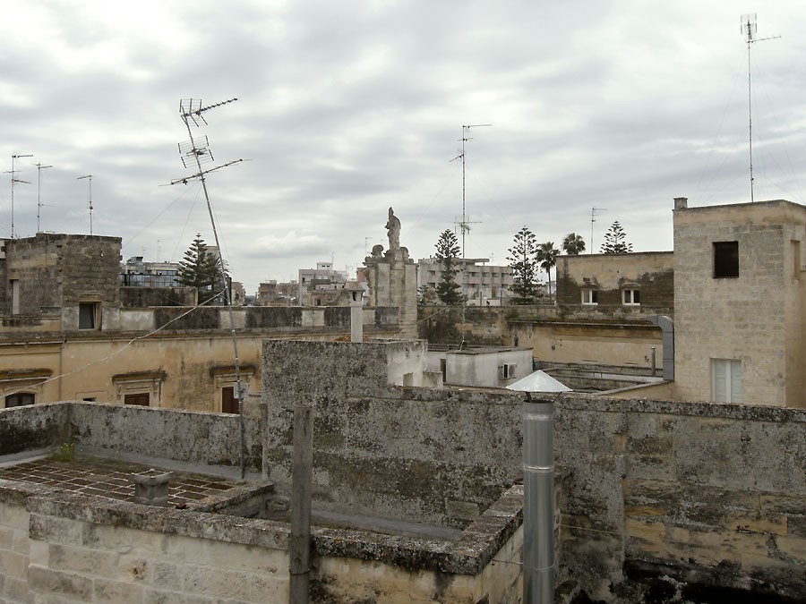 La historia del hombre que compró un restaurante y encontró un valioso yacimiento arqueológico con fantasma 