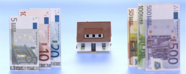 Un tercio de las viviendas que se venden en España se pagan ‘a tocateja’