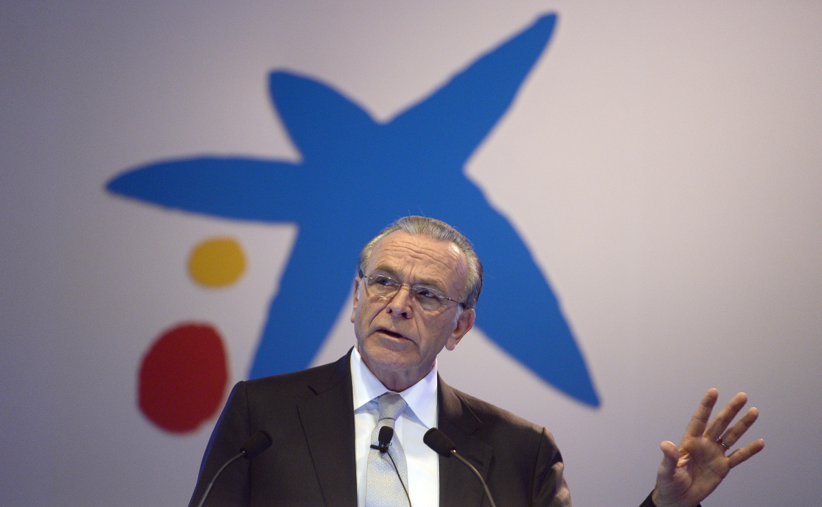 Caixabank y BBVA gestionan el 40% del dinero invertido en planes de pensiones