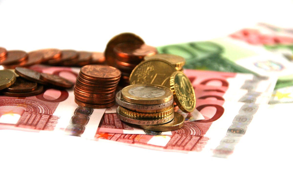Diez curiosidades y datos sorprendentes que esconde la economía de los españoles y europeos