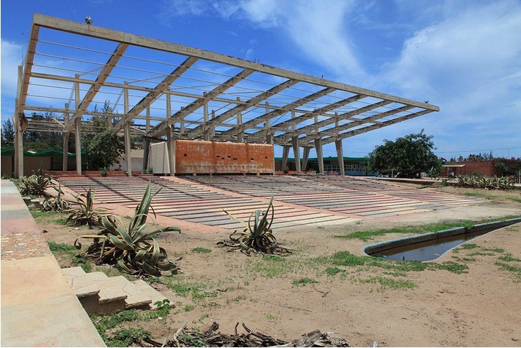 La belleza y decadencia de los cines perdidos de África