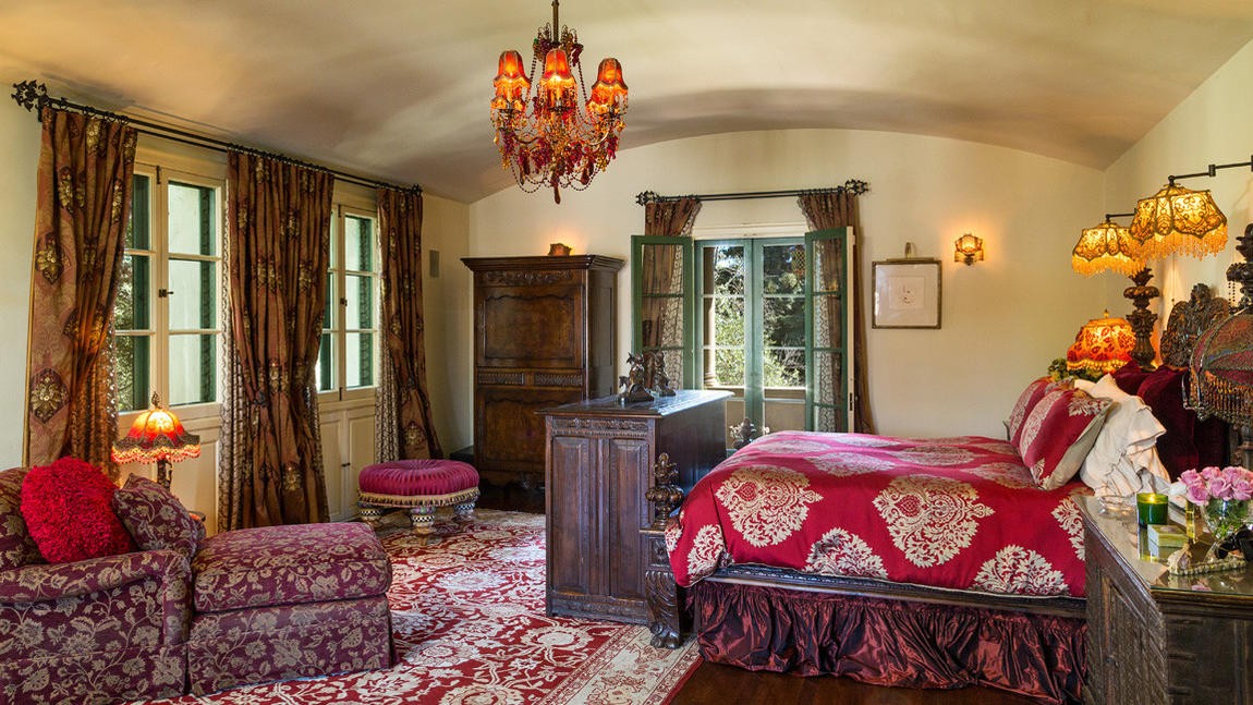 la-fi-hotprop-melanie-griffith-20150422-pictur-013