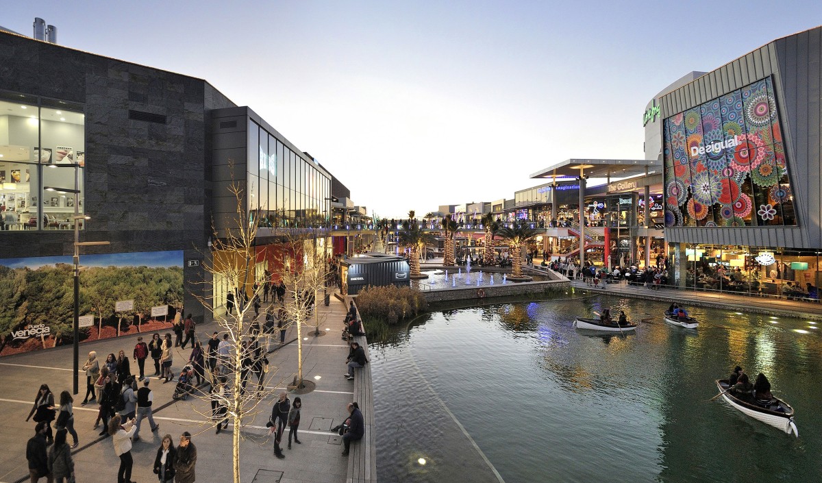 El mayor centro comercial de España tiene nuevo dueño