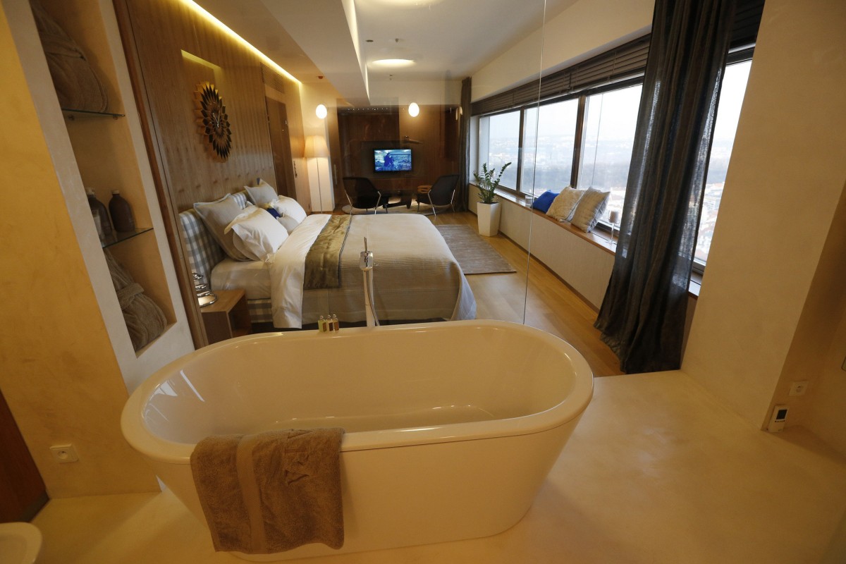 czech-republic-one-ro-gene3jpg-ced63013f879a0cc