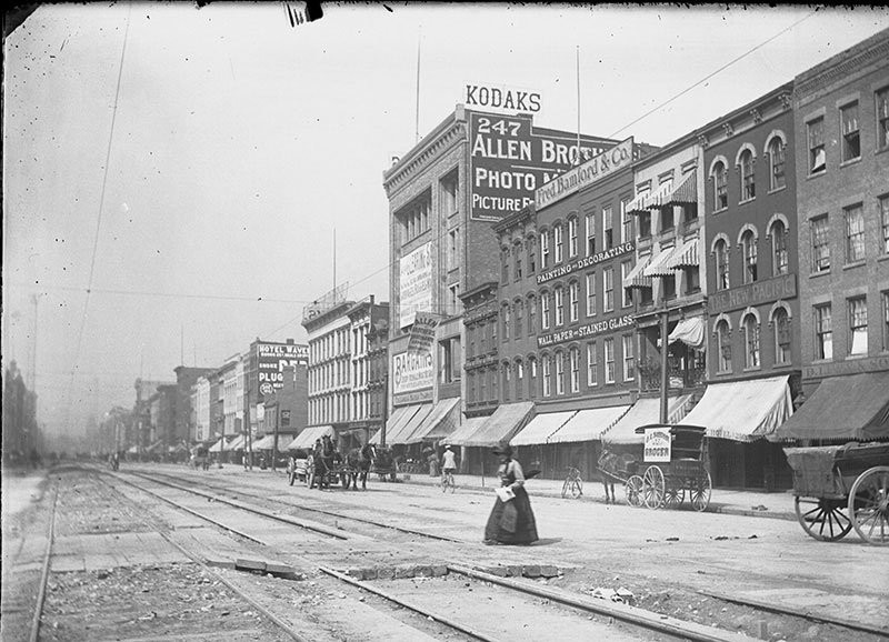 Detroit: del crecimiento a la decadencia de la Motor City