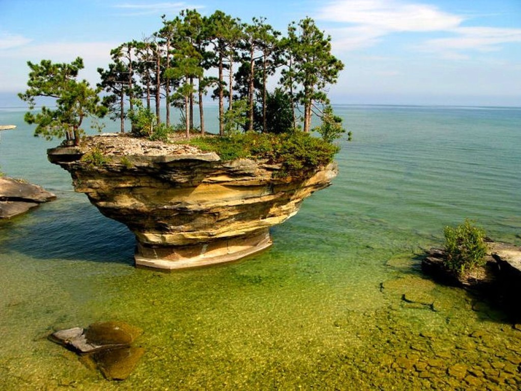 Turnip Rock (Michigan, EEUU) Turnip Rock (Michigan, EEUU)