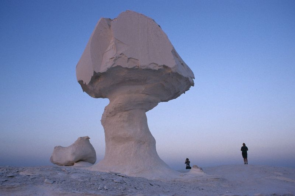 El desierto blanco o Sahara el Beyda (Egipto) El desierto blanco o Sahara el Beyda (Egipto)