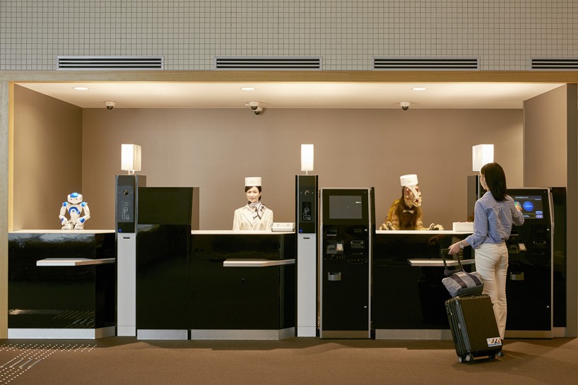 Hoteles con encanto: el primer hotel del mundo dirigido sólo… por robots