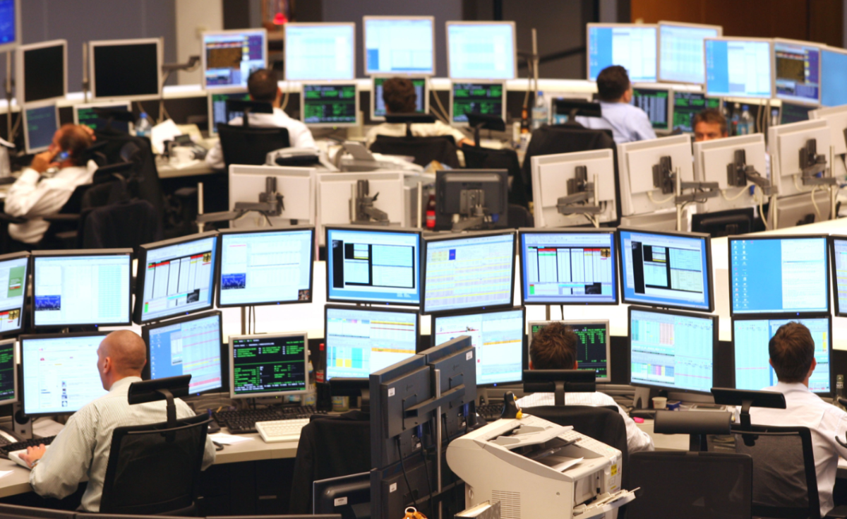 La banca de inversión pone a la deuda española en cuarentena hasta las elecciones catalanas