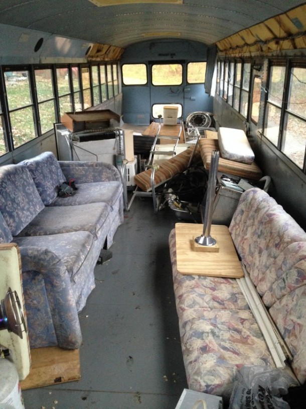 bus4-12