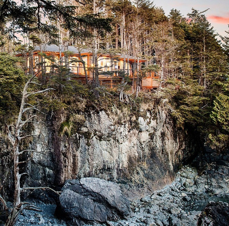 10 viviendas de vértigo que cuelgan de un acantilado 