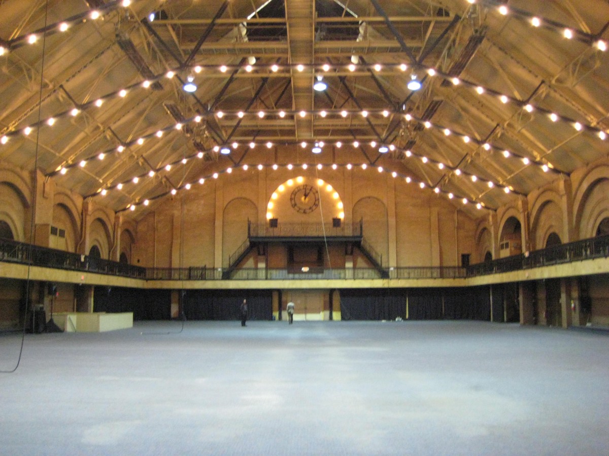  la Boston Lyric Opera