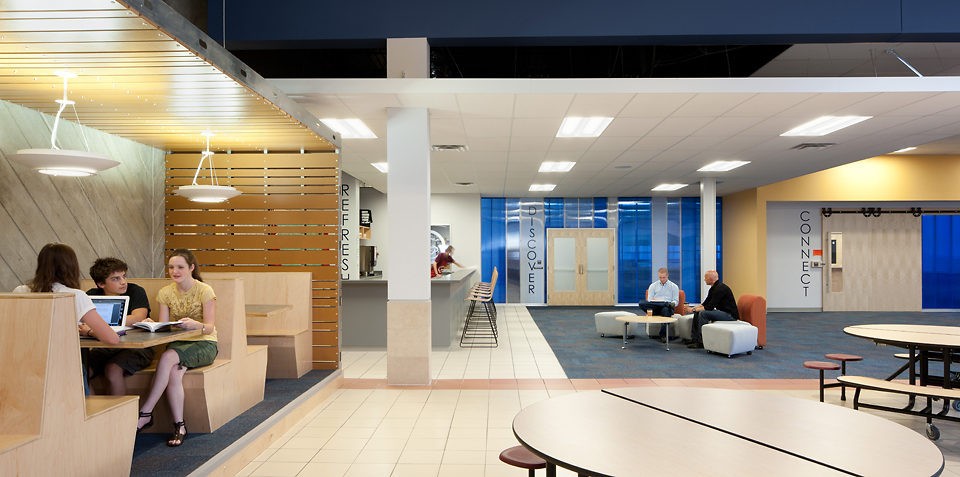 Cinco ingeniosas ideas para ‘resucitar’ los centros comerciales abandonados