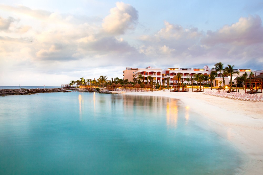 hard-rock-hotel-riviera-maya-beach