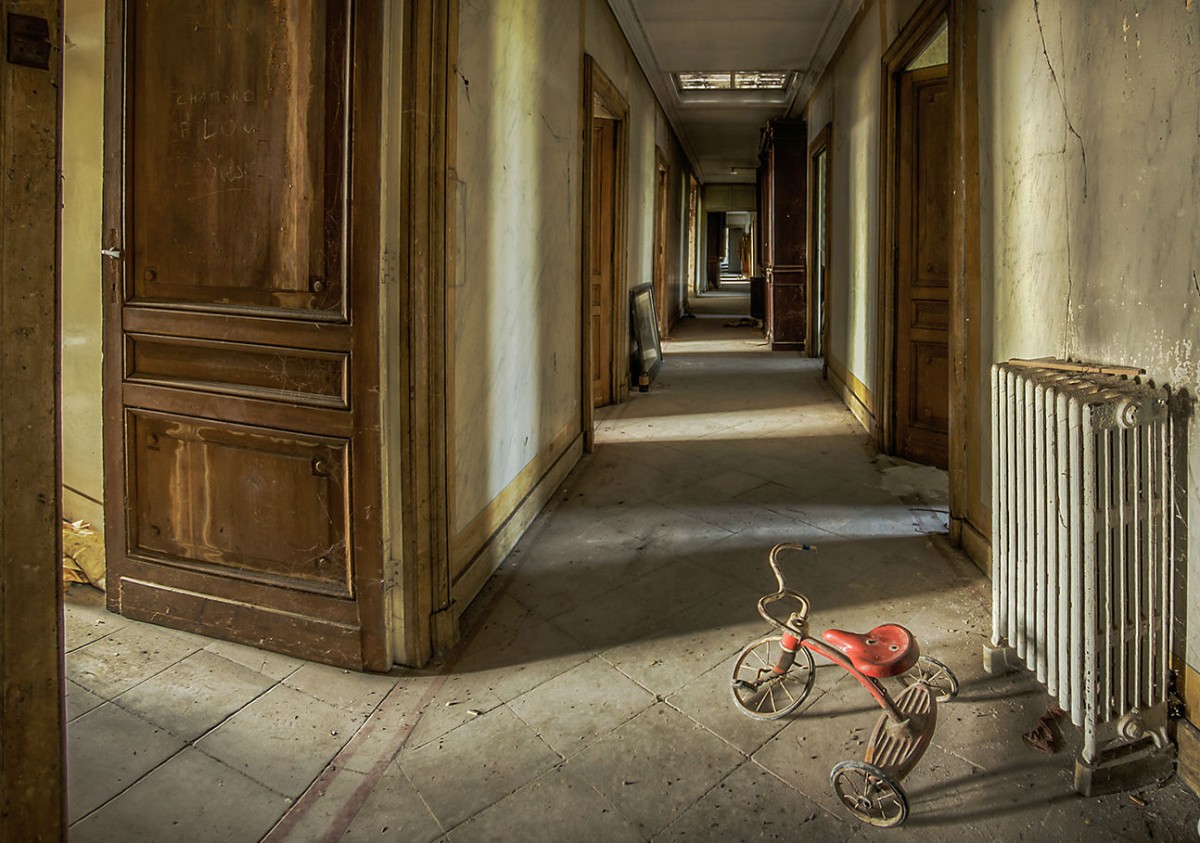 El interior del siniestro castillo abandonado