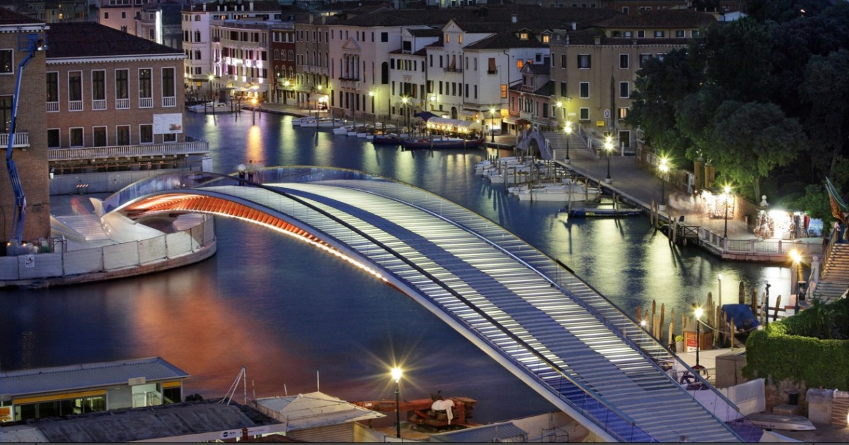 Puente del Canal de Venecia Las controvertidas obras de Calatrava: ¿arte o desastre?