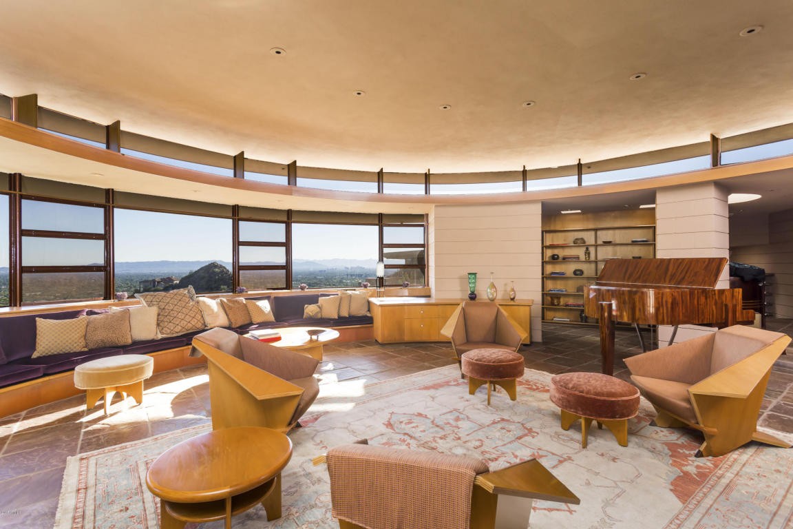 Interior de la casa diseñada por el famoso arquitecto
