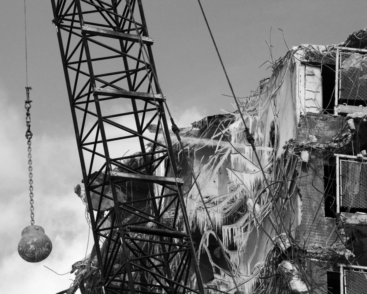 Una antigua bola de demolición