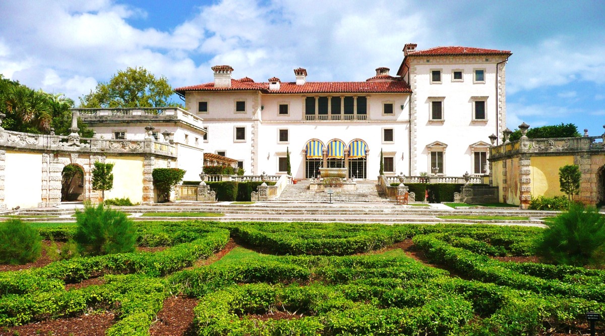 Mi casa es un museo: 25 increíbles viviendas en las que podrás colarte ‘hasta la cocina’ (literalmente)