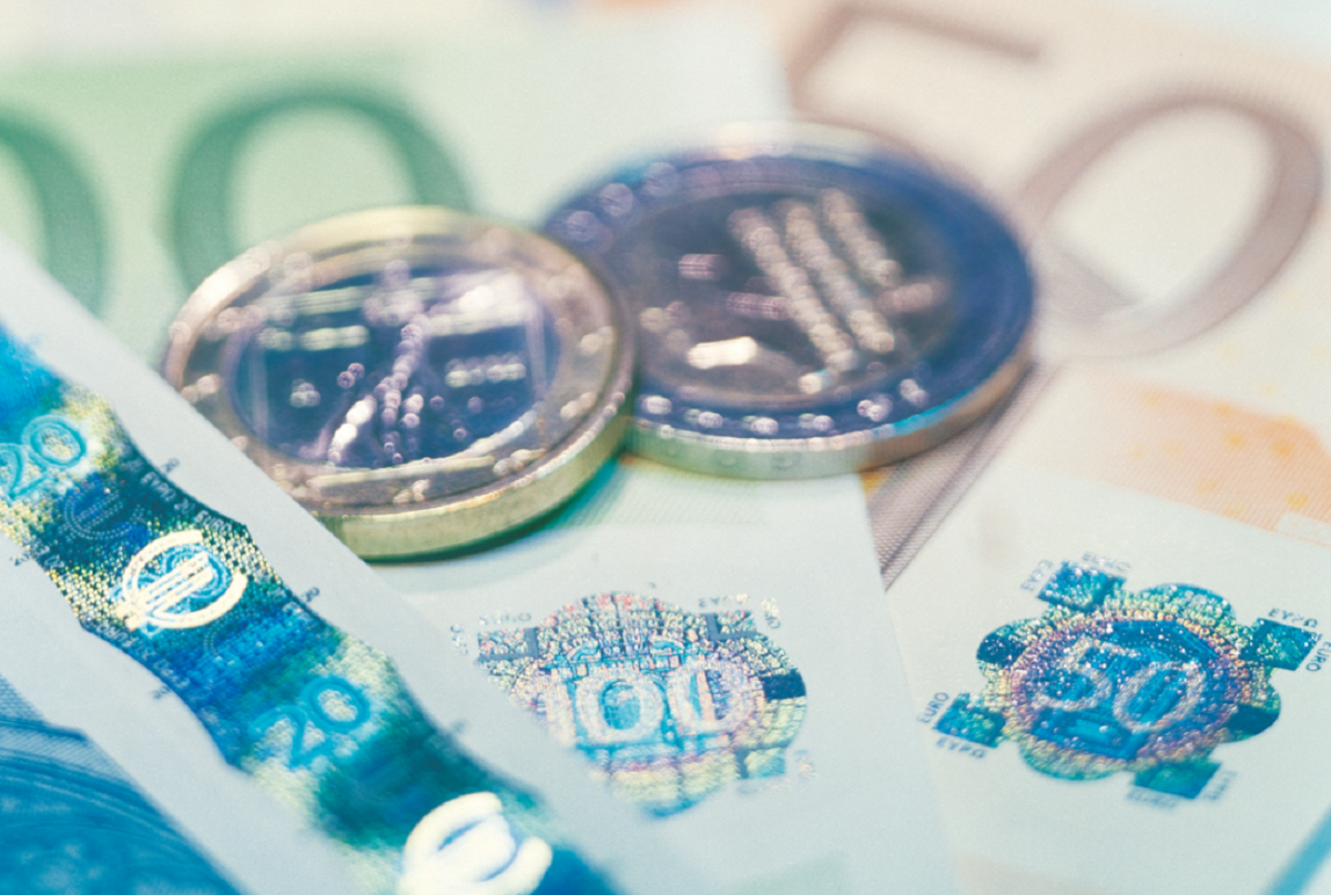 La banca española se empieza a proteger del euríbor negativo en las nuevas hipotecas