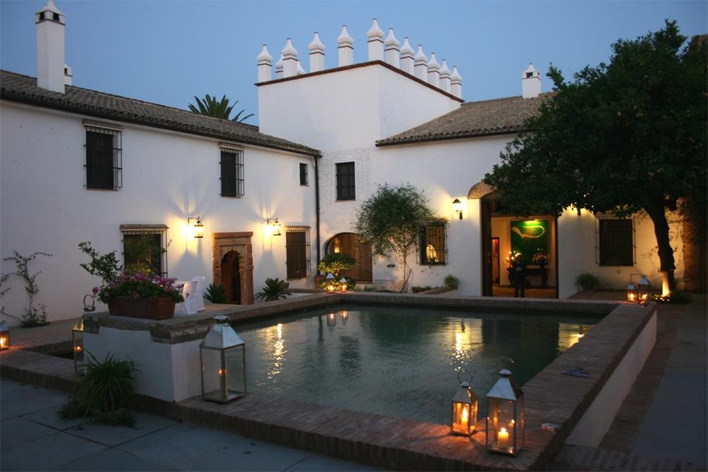 Hacienda en el campo (Cádiz, España) – desde 60 euros por persona y noche