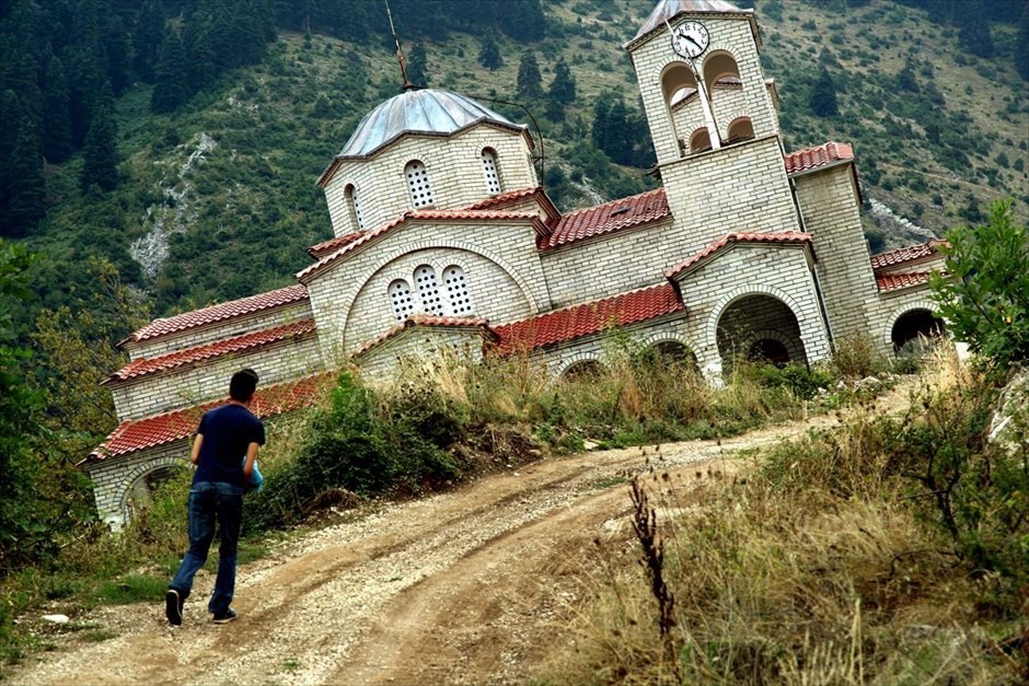 Casa inclinada