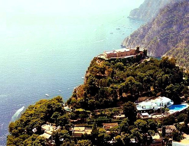 La isla de Capri en Italia