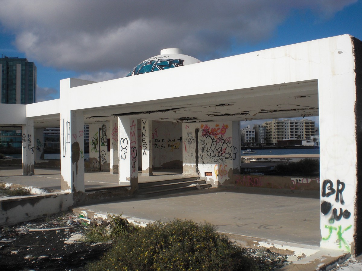 El estado de abandono de las obras de César Manrique