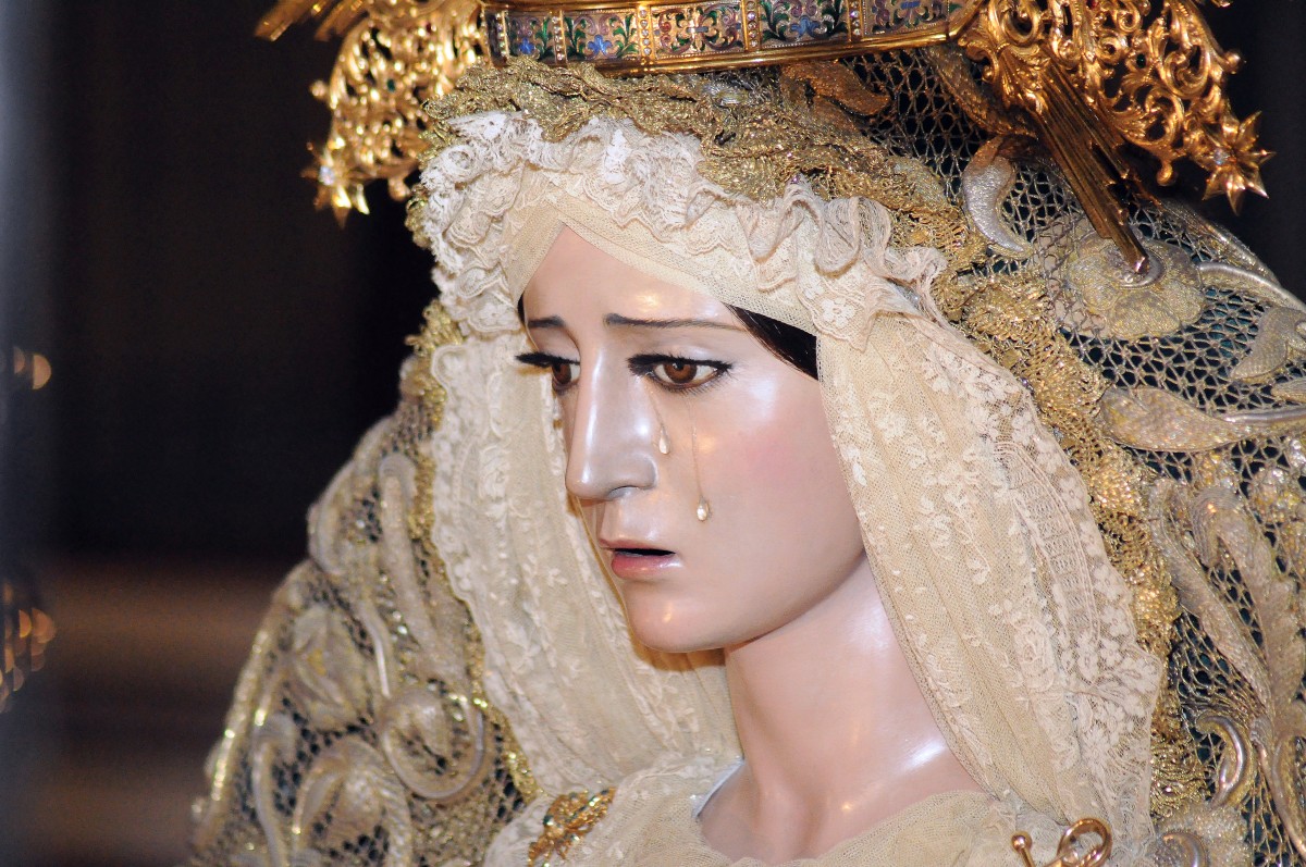 María Santísima de la Esperanza, Cofradía del Dulce Nombre de Jesús Nazareno, Málaga