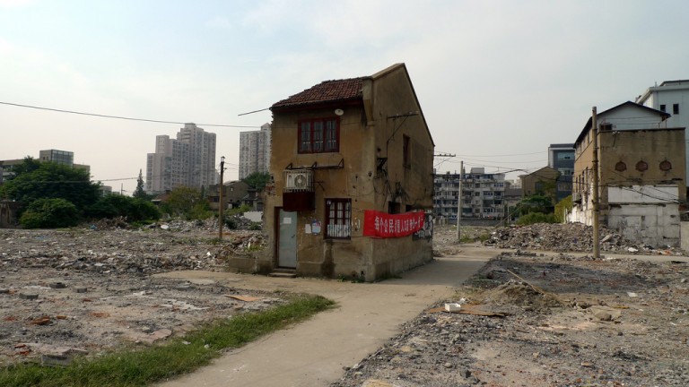 La casa que resistió a Donald Trump y otros 10 edificios que sobrevivieron a la locura inmobiliaria 
