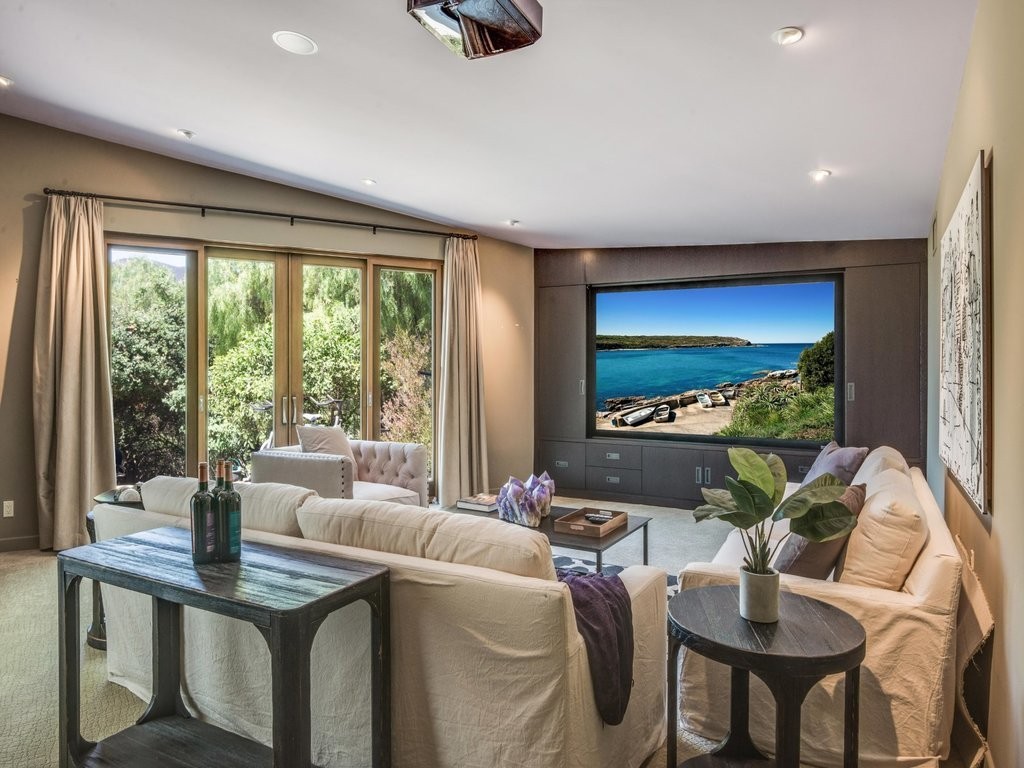 chris-hemsworth-elsa-pataky-buy-malibu-home5