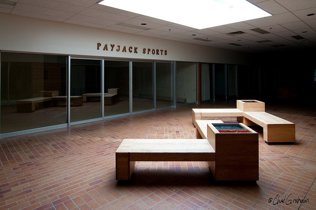 5103989025_76b8ee9da2_z