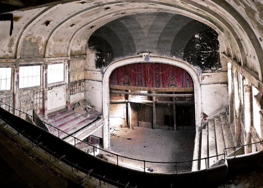 10 misteriosos lugares atrapados por su pasado