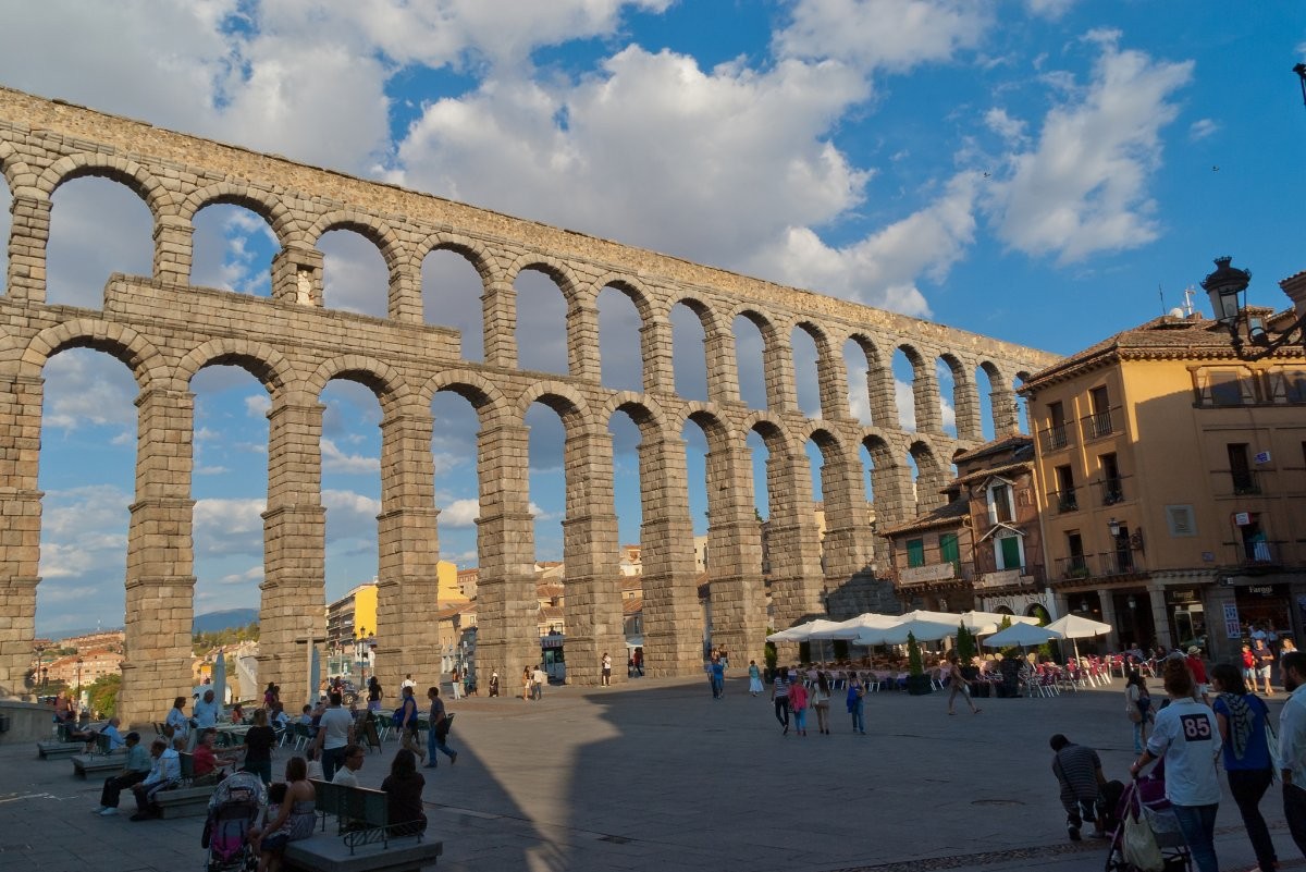 91 - Acueducto de Segovia, España. Ernesto Laura