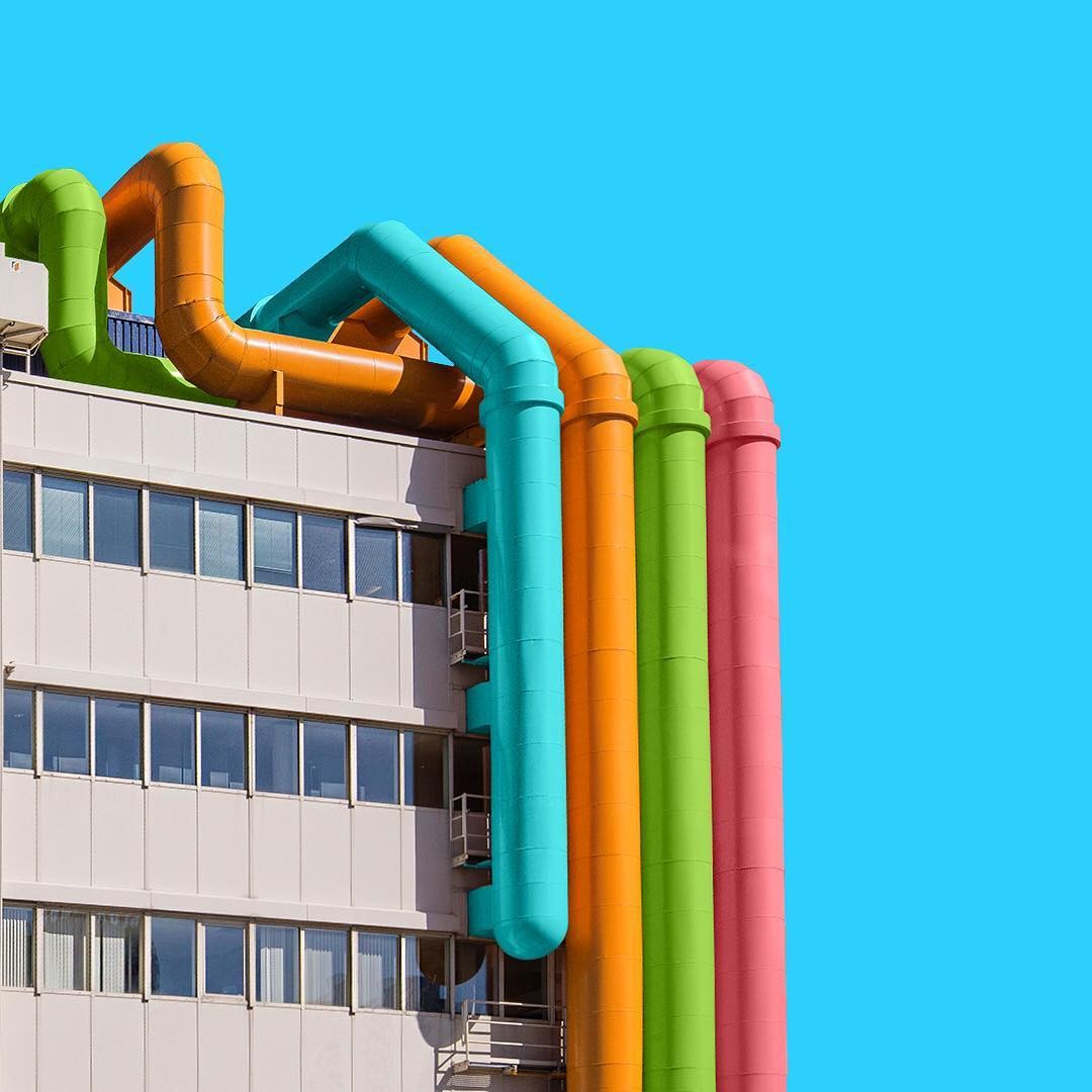 El ‘cazador de colores’ que se dedica a fotografiar las fachadas más llamativas de Europa