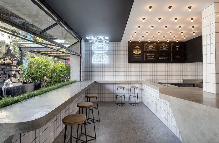 bo_man_kuta_indonesia