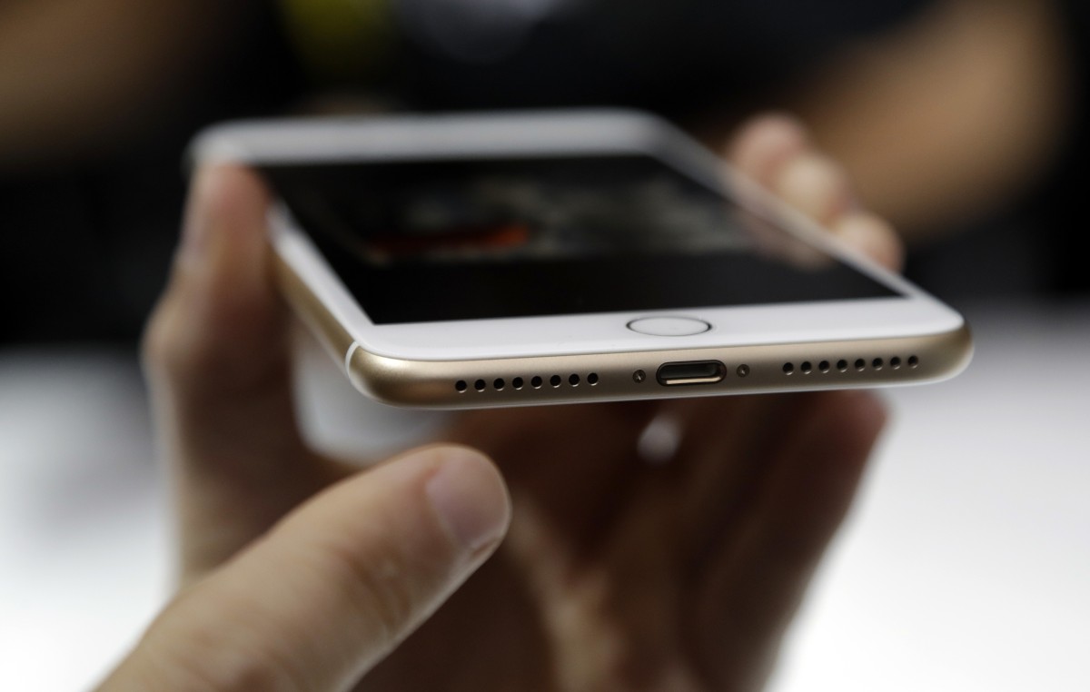 iPhone 7, AirPods y Apple Watch 2: precios, detalles y fecha de lanzamiento de lo nuevo de Apple