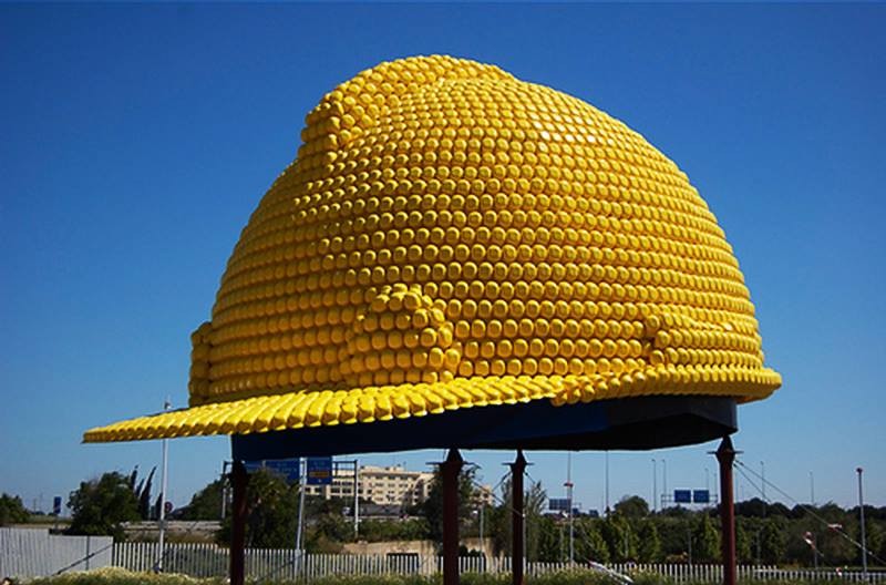 Las esculturas urbanas más feas no están en las rotondas españolas (al menos no todas)