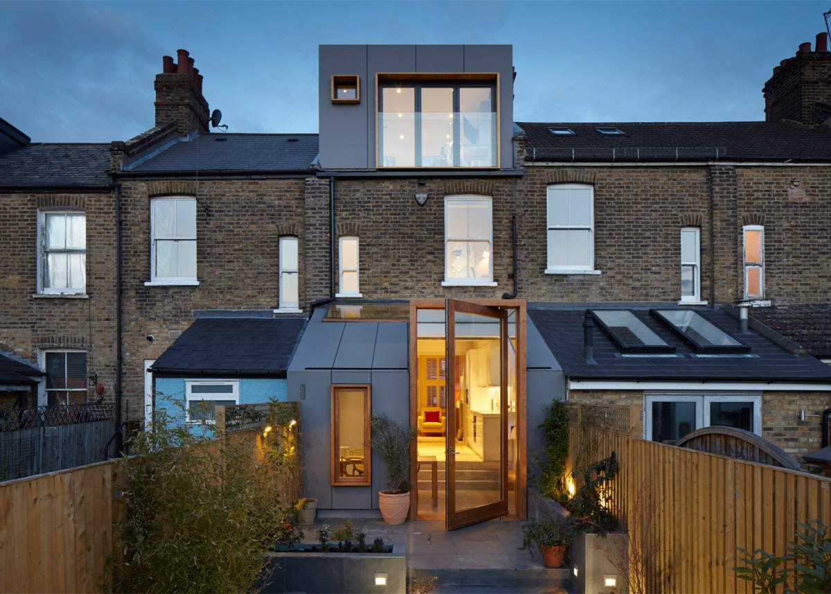 landells-road-alma-nac-victorian-house-extension-london-uk_dezeen_1568_3