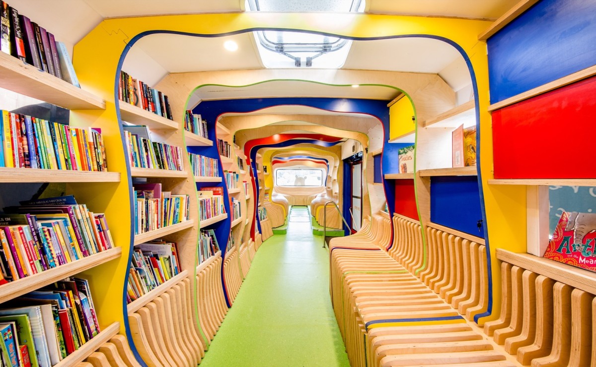 "Russ the Bus" Mobile Library. LAVA lava_russthebusmobilelibrary