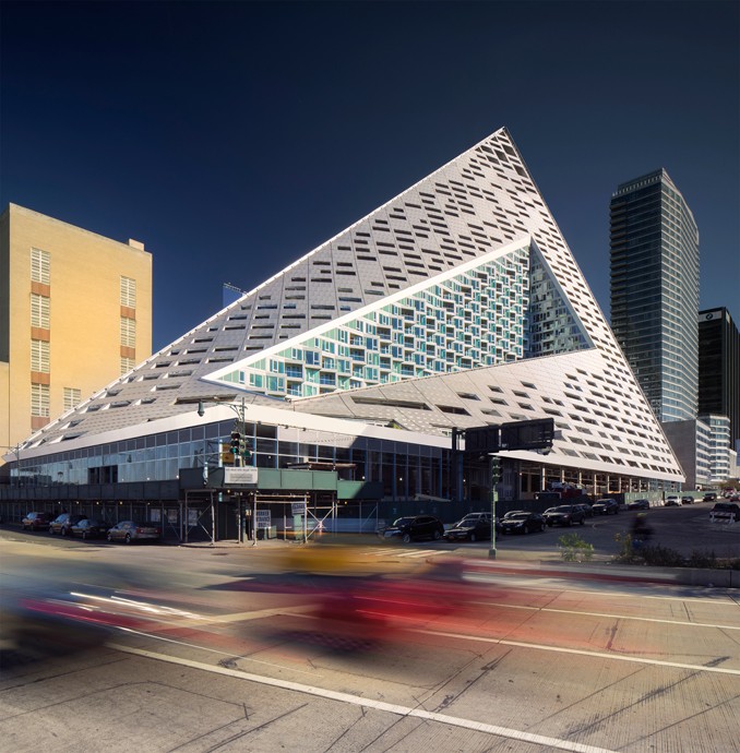 Via 57 West (Nueva York, EEUU) – 144 metros Uno de estos cinco rascacielos será elegido el mejor edificio alto del mundo, ¿cuál te gusta más?