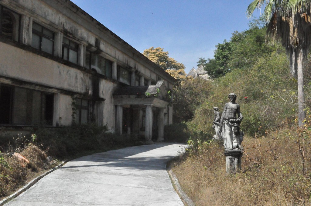 5280958532_0a45f73ba5_b