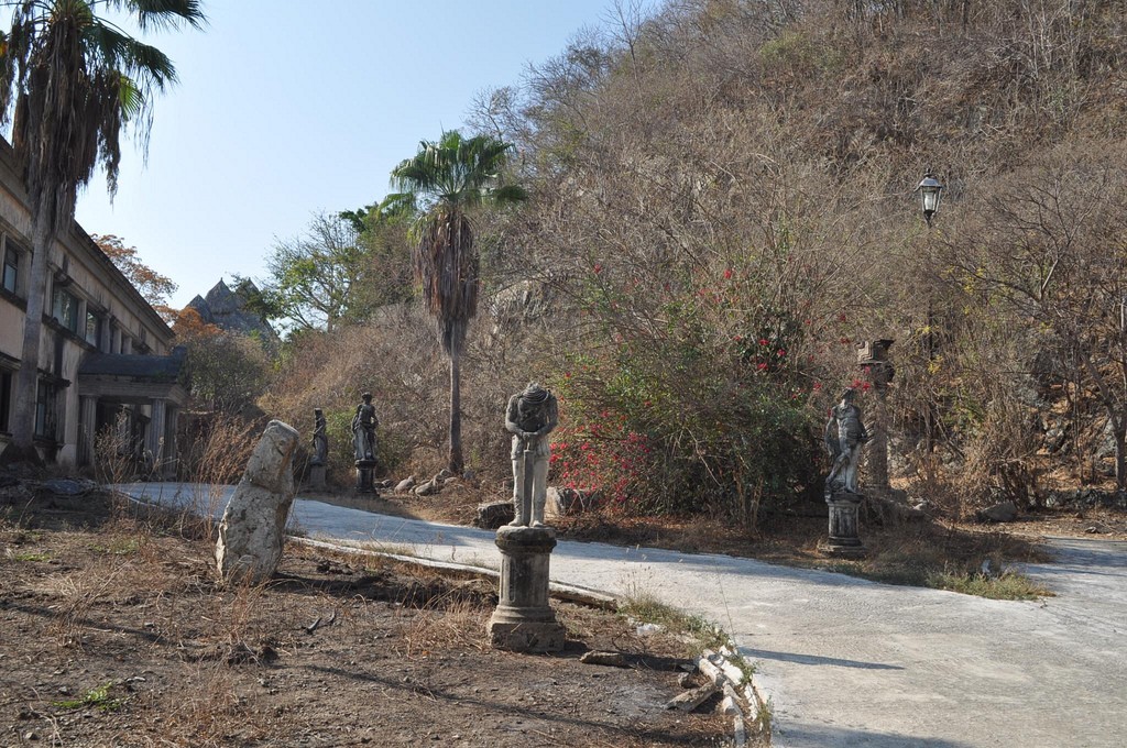 5555040124_02cbd10cec_b