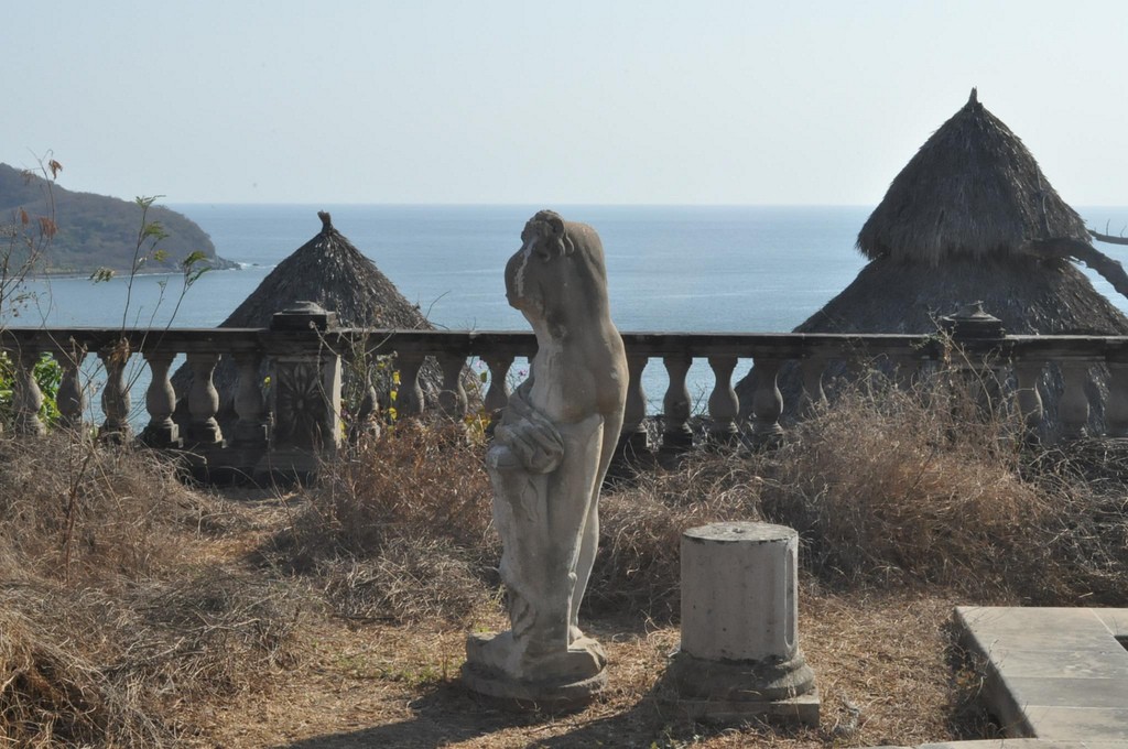 5556091336_a0e757a865_b