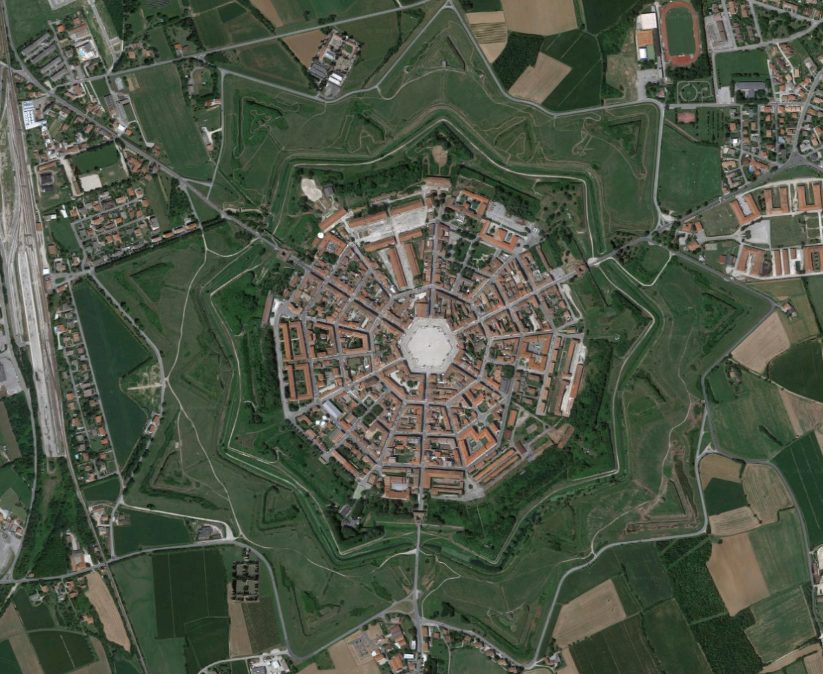 Vivo en una fortaleza inexpugnable: 5 poblaciones dentro de ciudadelas amuralladas